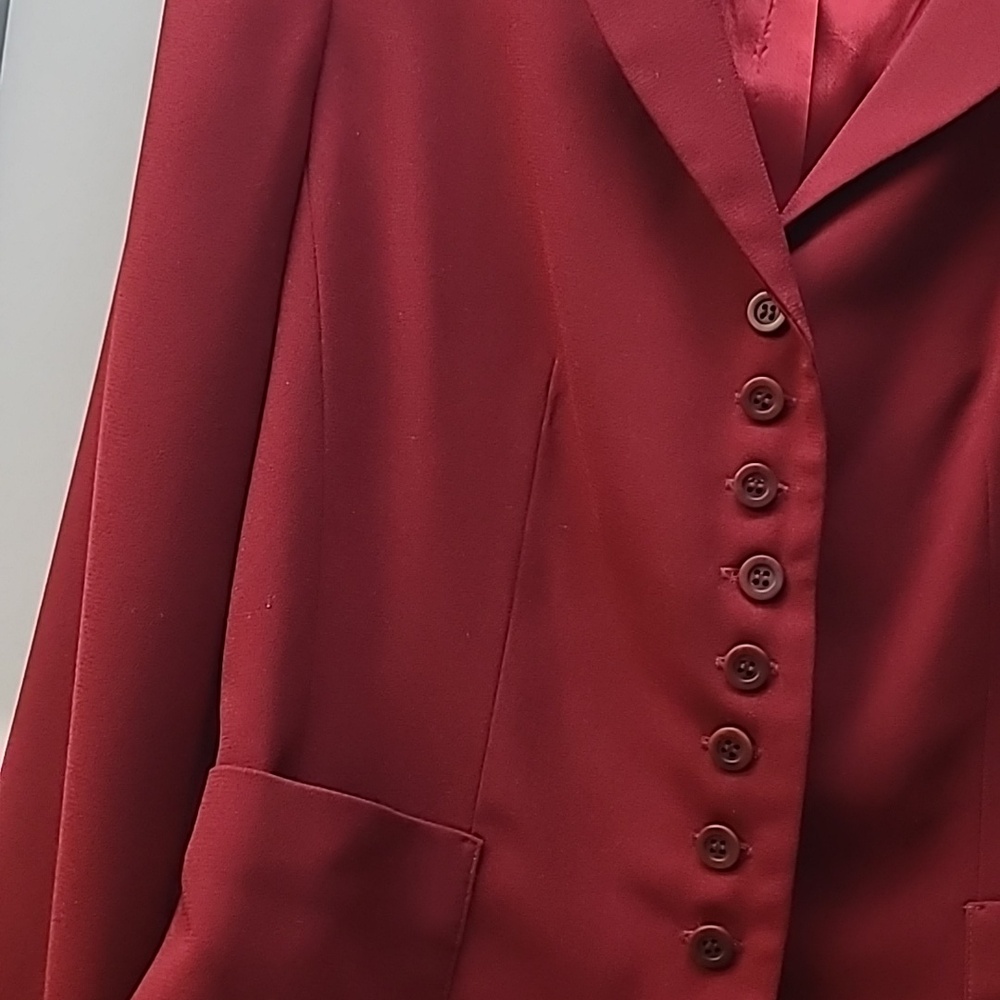 EXPRESS Button Down Lined BURGUNDY Blazer. Gorgeous. Size 5/6